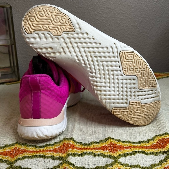Nike In-Season TR 9 Pink/Coral sz 10​ - Picture 4 of 7